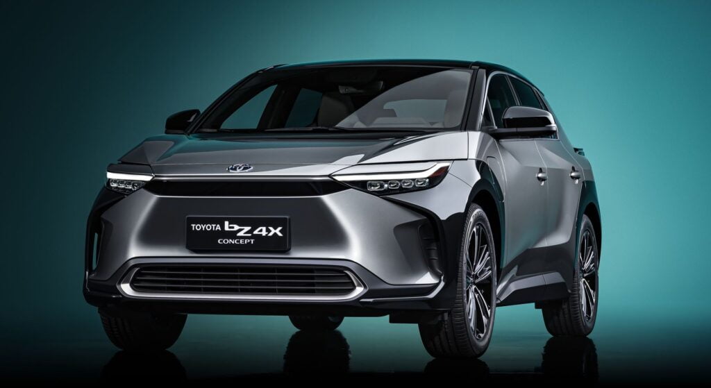 Noul-suv-electric-toyota