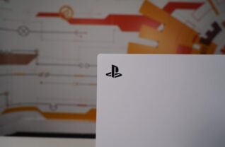 Unboxing-playstation-5-7-780x470-1