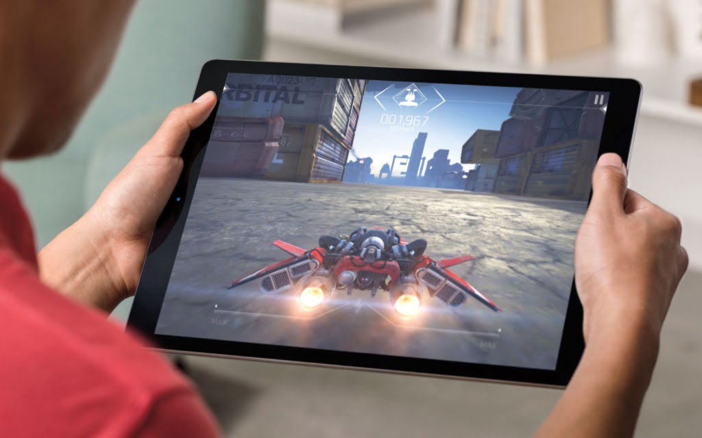 Ipad-mobile-gaming