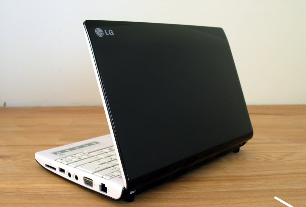 Lg-x20-mini-laptop