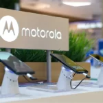 Lenovo achizitioneaza Motorola Mobility de la Google