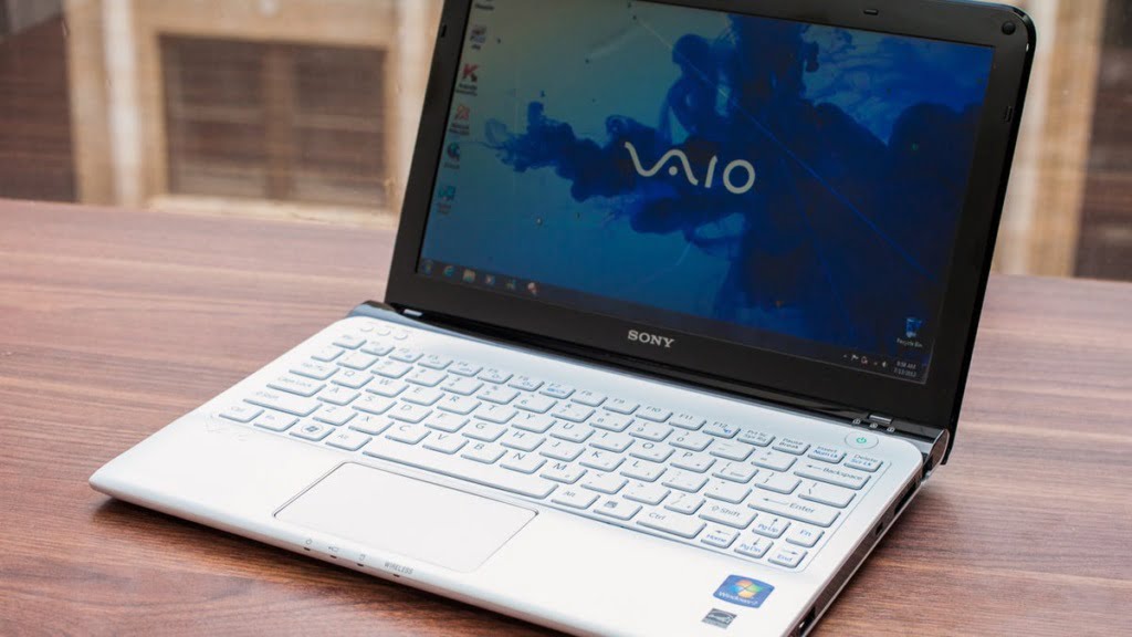 Sony-vaio-e